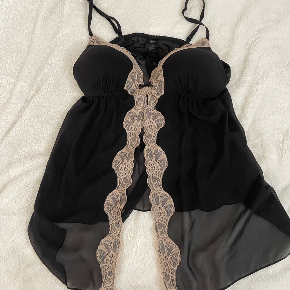 XL Apt 9 Black and Brown/cream colored night gown